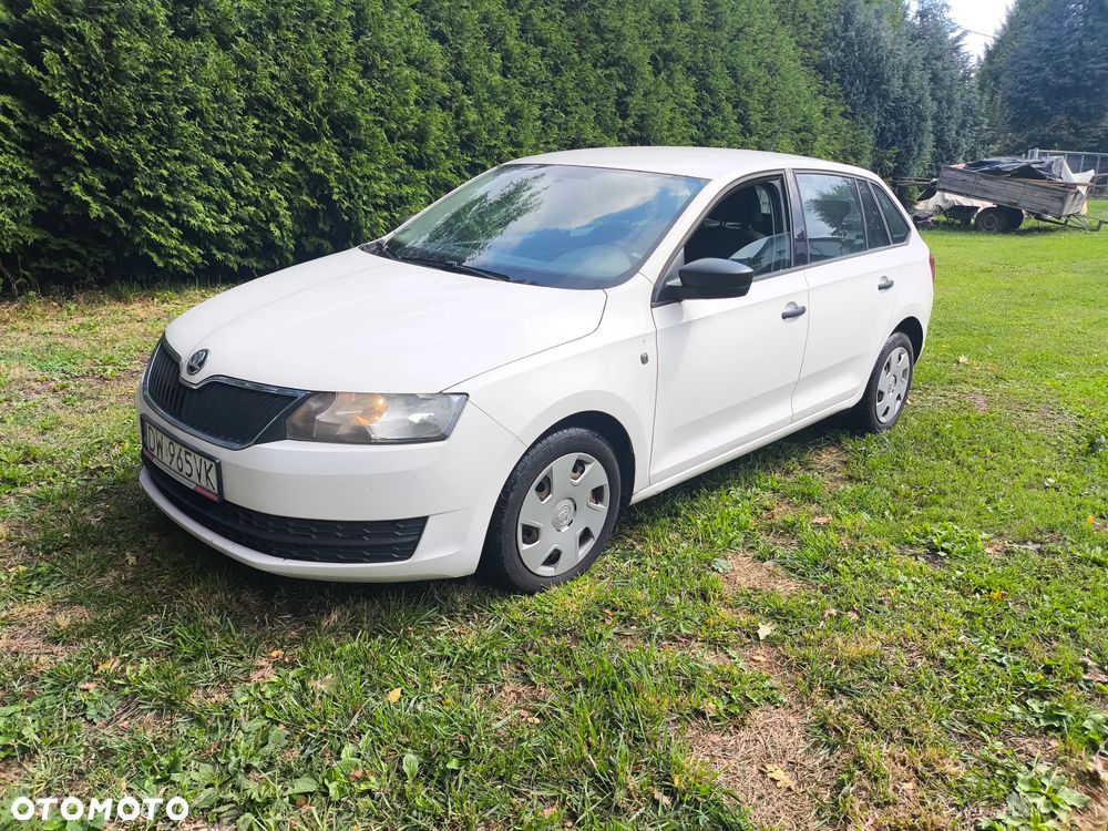 Skoda RAPID - 7