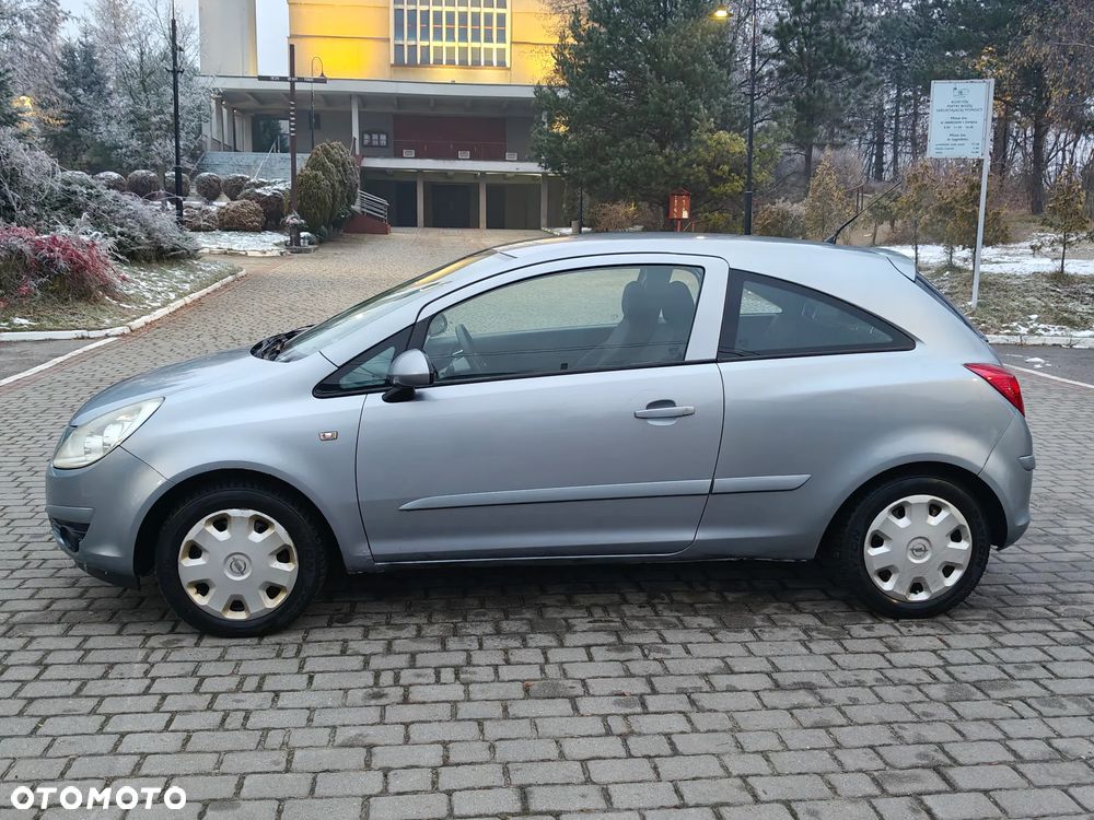 Opel Corsa 1.2 16V Cosmo - 4