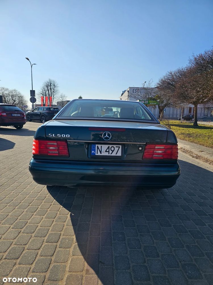 Mercedes-Benz SL - 21