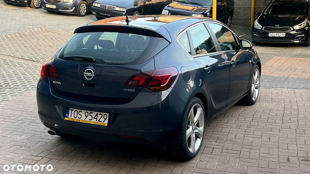 Opel Astra IV 1.6 T Sport - 17