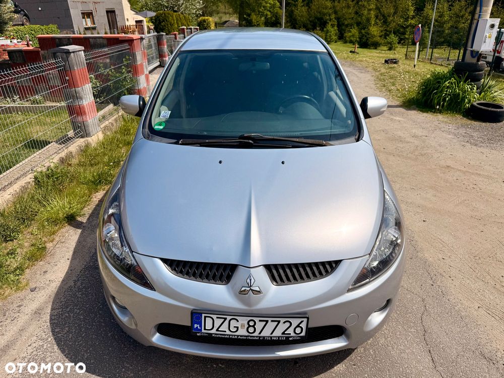 Mitsubishi Grandis 2.0 DI-D 7-Sitzer Intense - 8