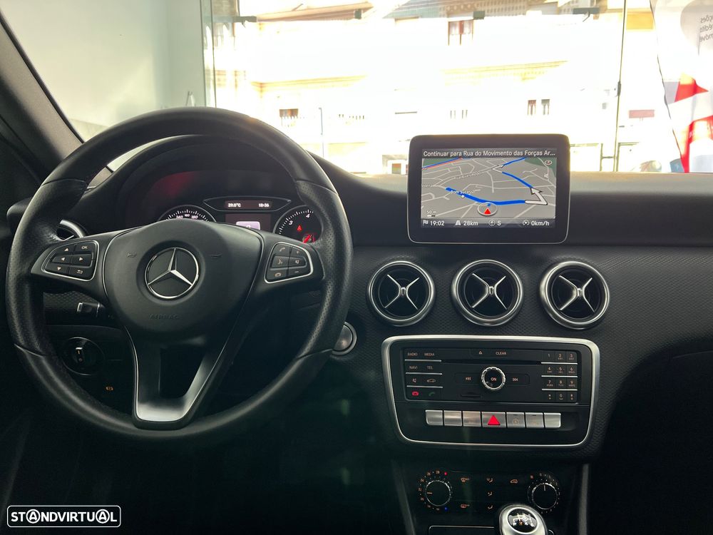 Mercedes-Benz A 180 d Style - 20