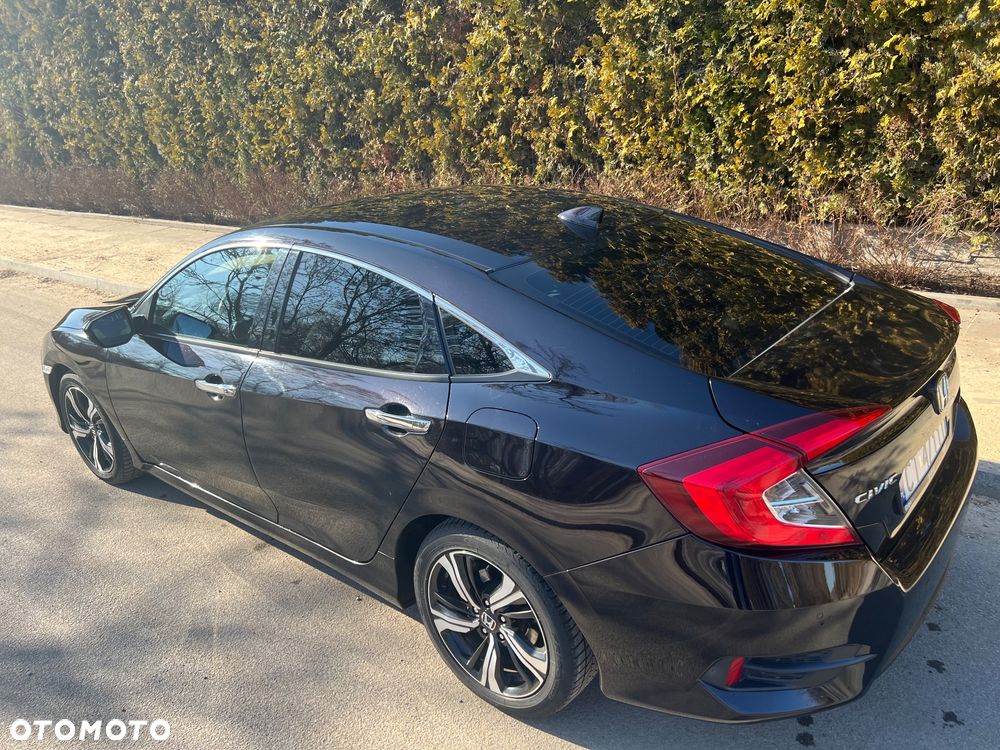Honda Civic 1.5 T Elegance - 6