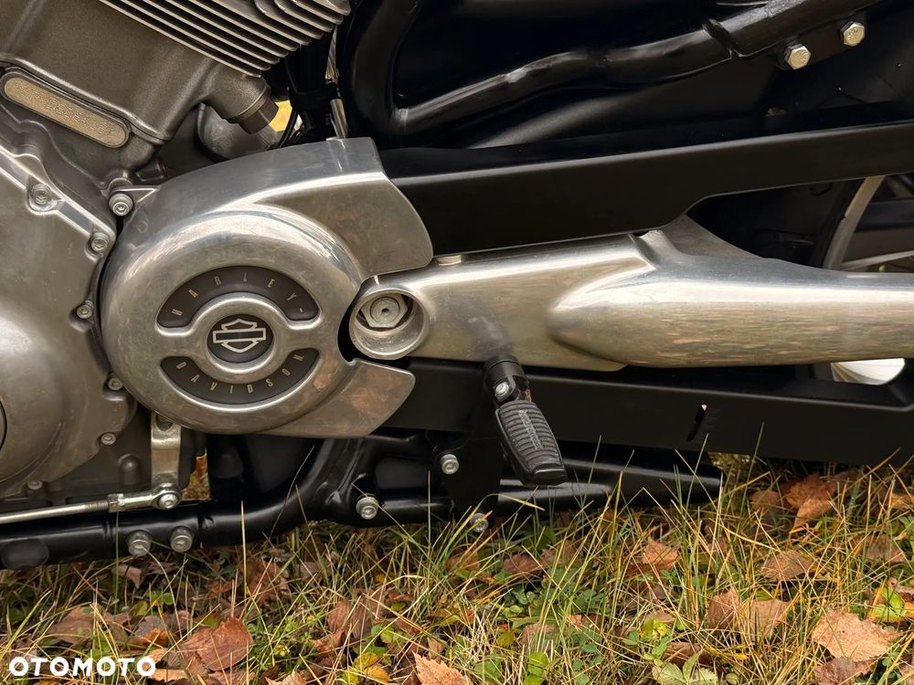 Harley-Davidson V-Rod Muscle - 30