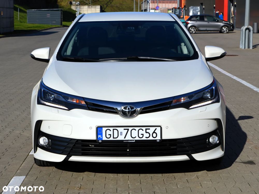Toyota Corolla 1.6 Prestige MS - 33