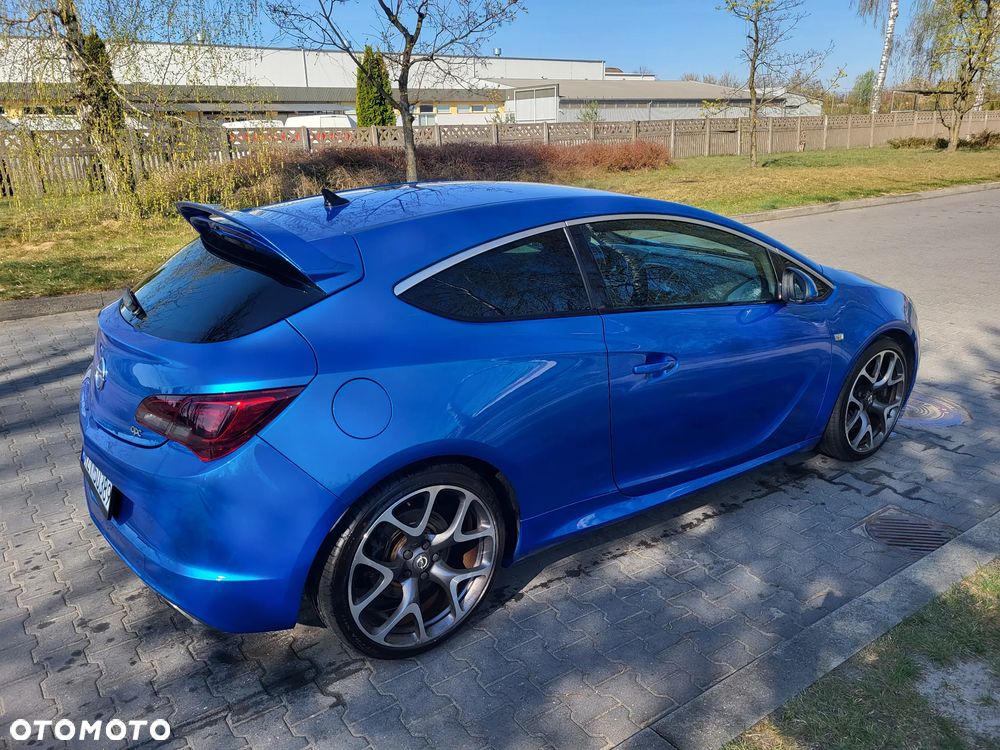 Opel Astra OPC - 6
