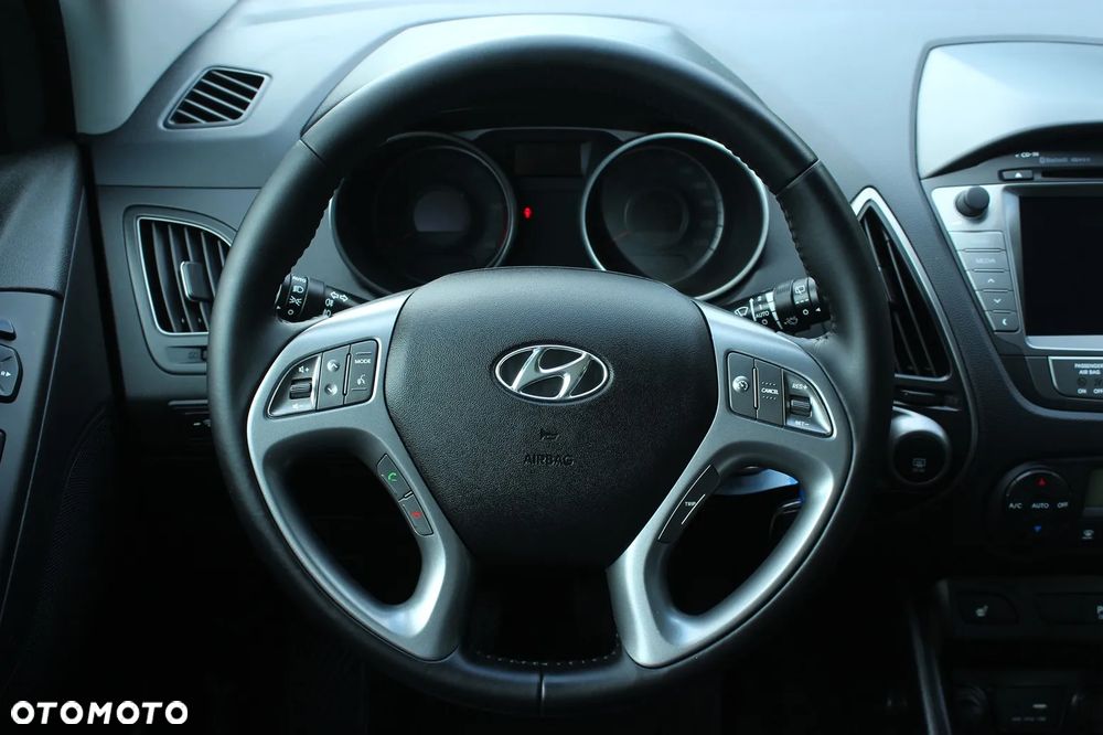 Hyundai ix35 1.7 CRDi 2WD Fifa World Cup Edition - 22