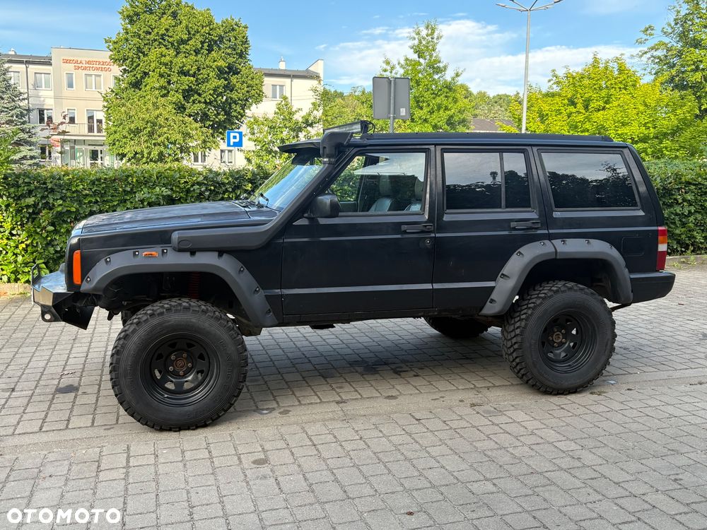 Jeep Cherokee 4.0 Limited - 3