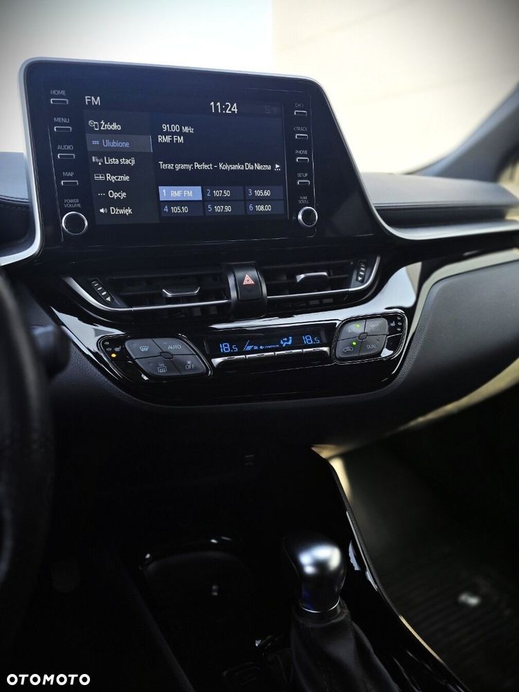 Toyota C-HR 1.8 Hybrid GPF GR Sport - 18