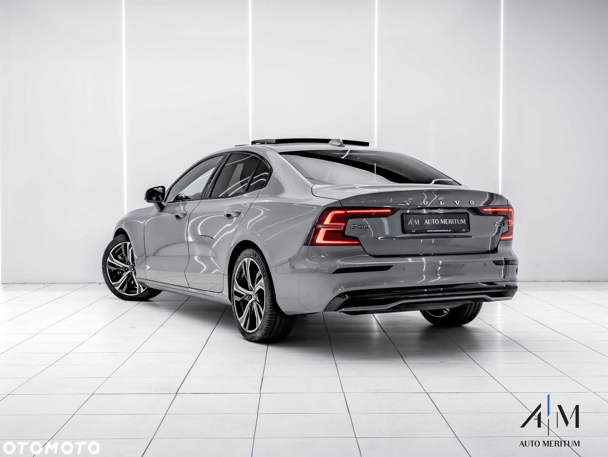 Volvo S60 B5 B AWD Ultimate Dark - 3
