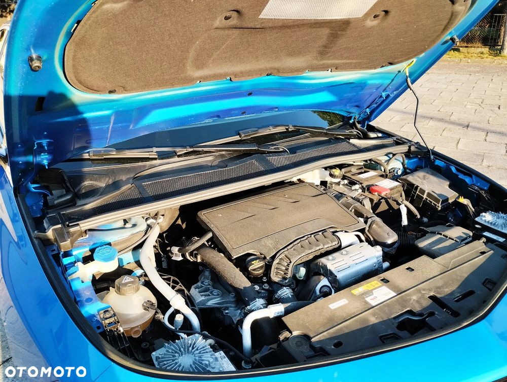 Opel Astra 1.2 T Ultimate S&S - 21