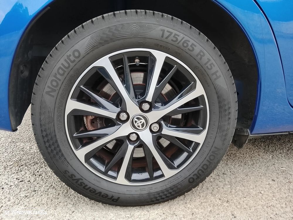 Toyota Yaris 1.5 HSD Comfort+P.Style - 25