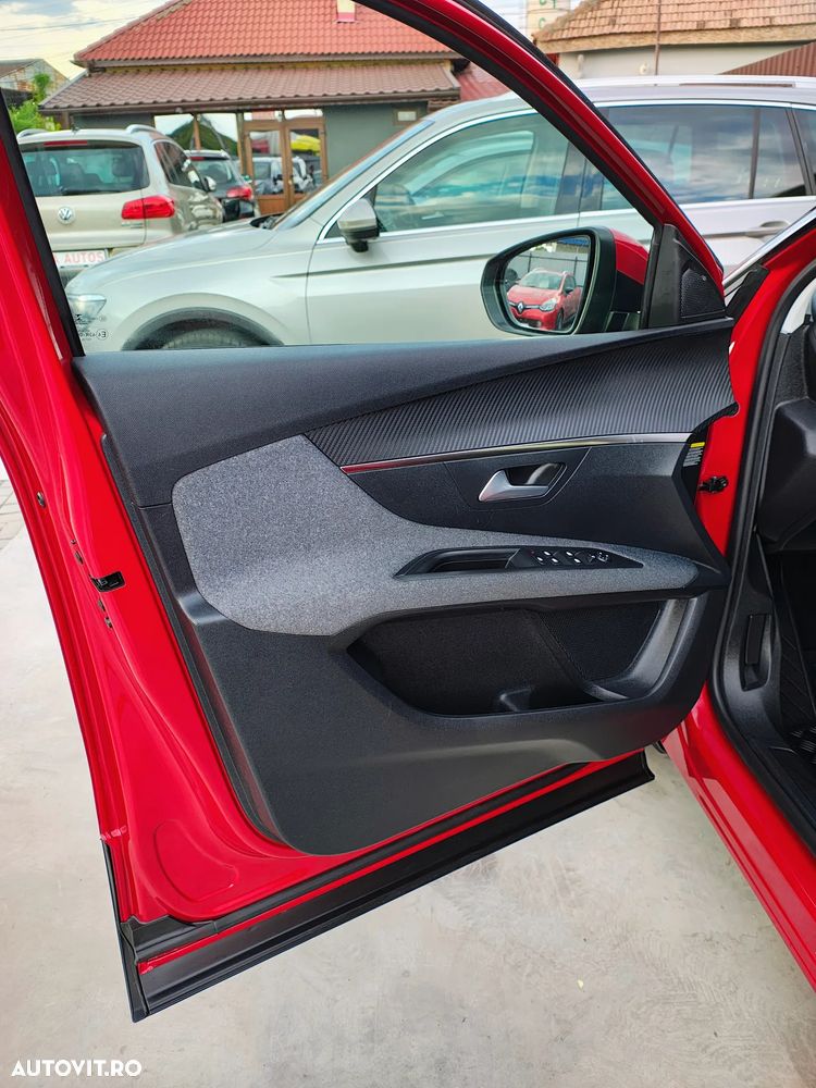 Peugeot 3008 BlueHDi 130 Stop & Start EAT8 Active Business-Paket - 28