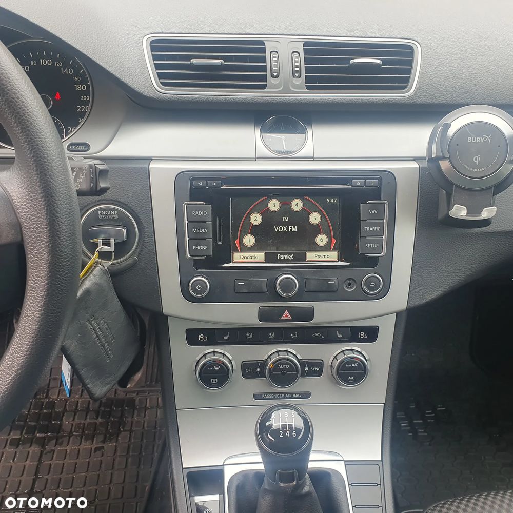 Volkswagen Passat 1.4 TSI Comfortline - 7