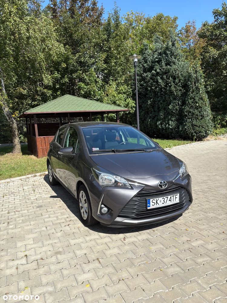 Toyota Yaris 1.5 Premium - 7