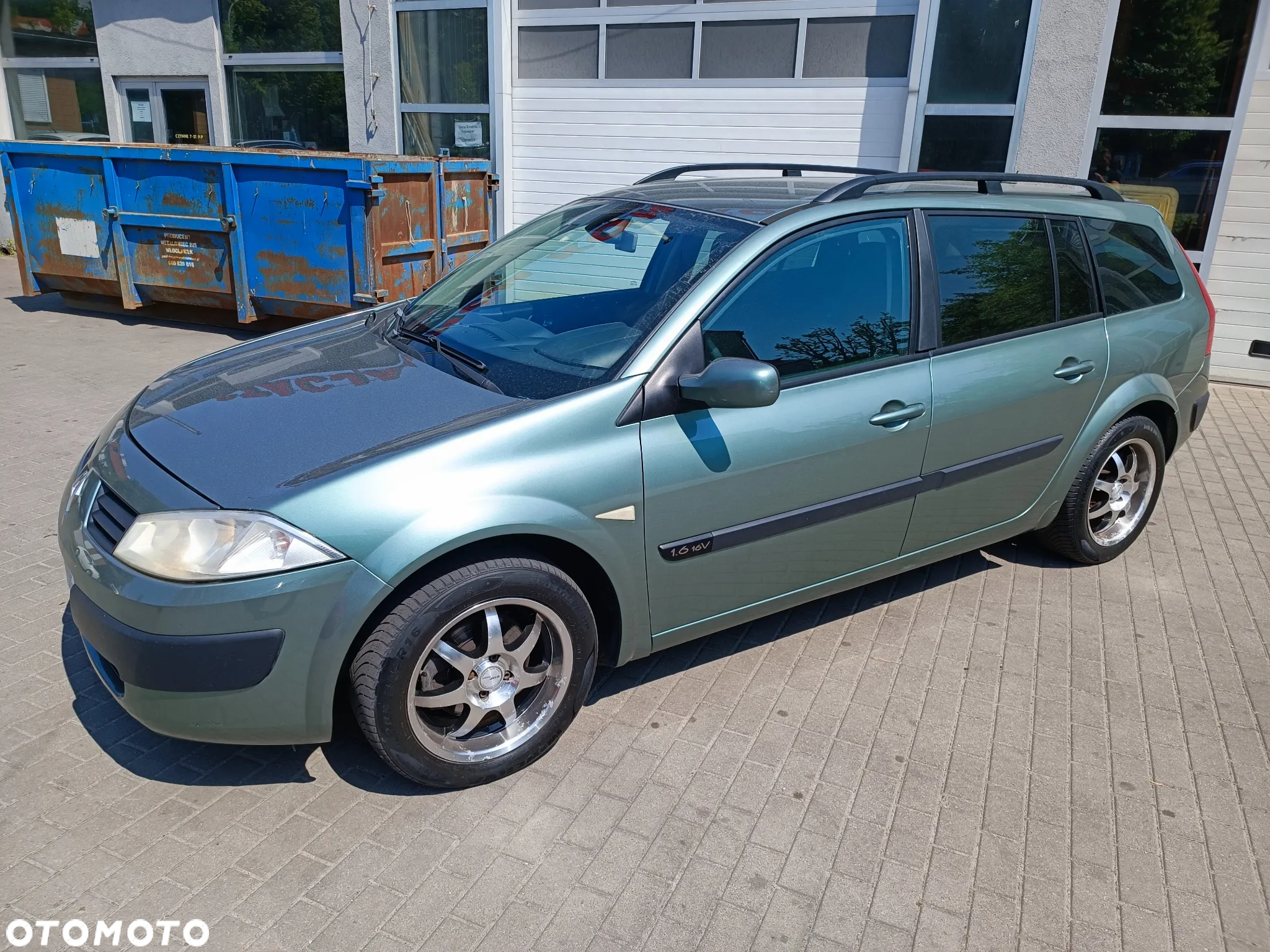 Renault Megane 1.6 Emotion - 3