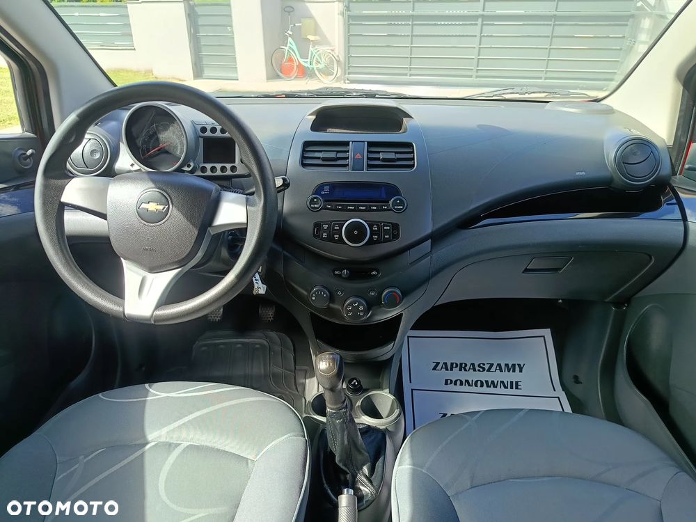 Chevrolet Spark 1.0 + - 22