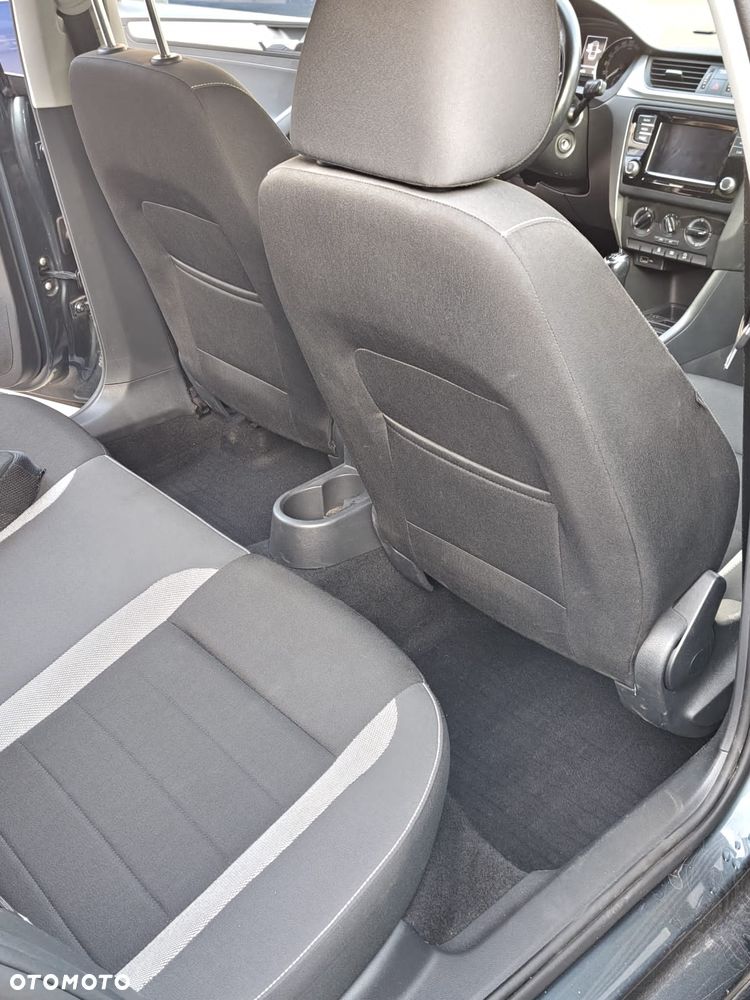 Skoda RAPID 1.0 TSI Ambition - 12