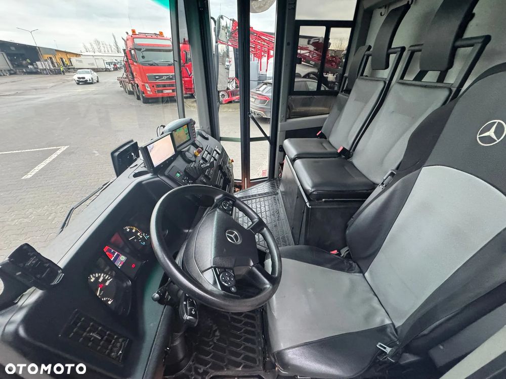 Mercedes-Benz Econic - 25