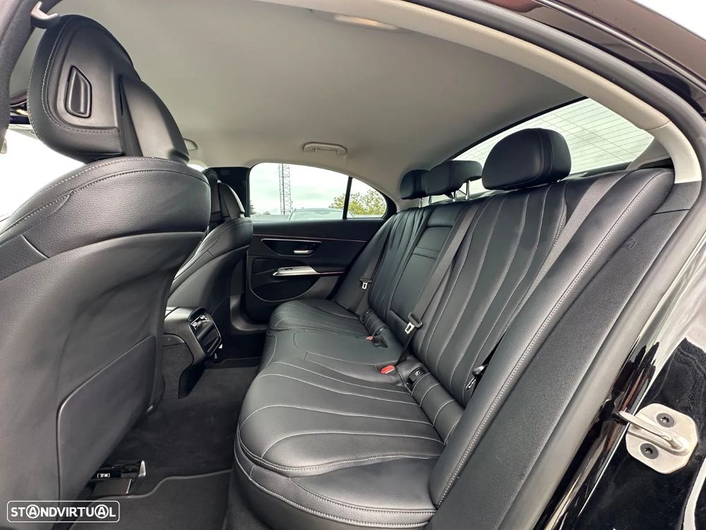 Mercedes-Benz E 300 - 3