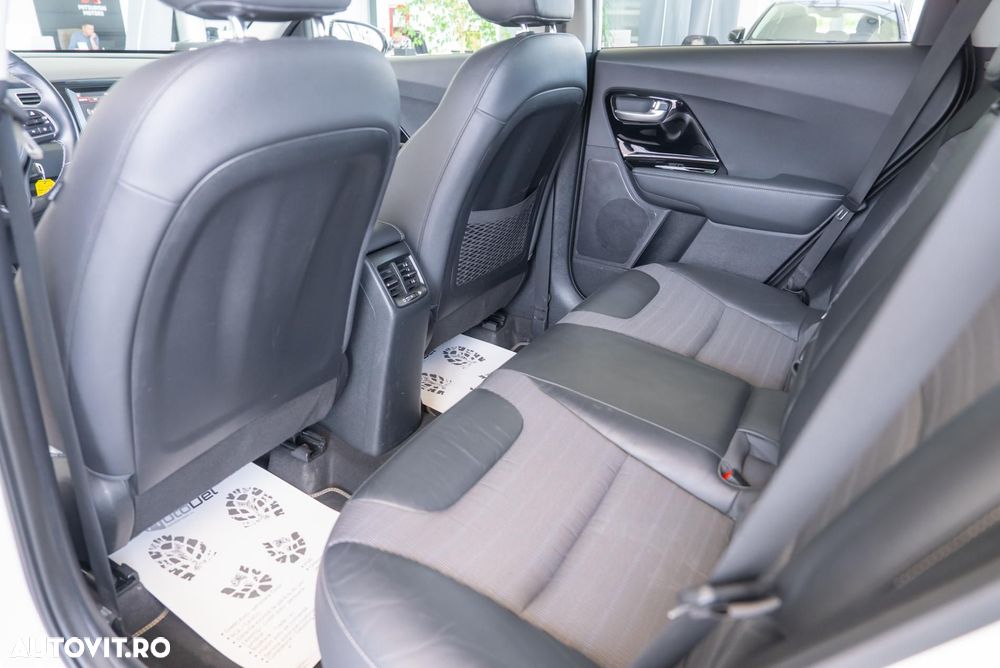 Kia Niro - 22