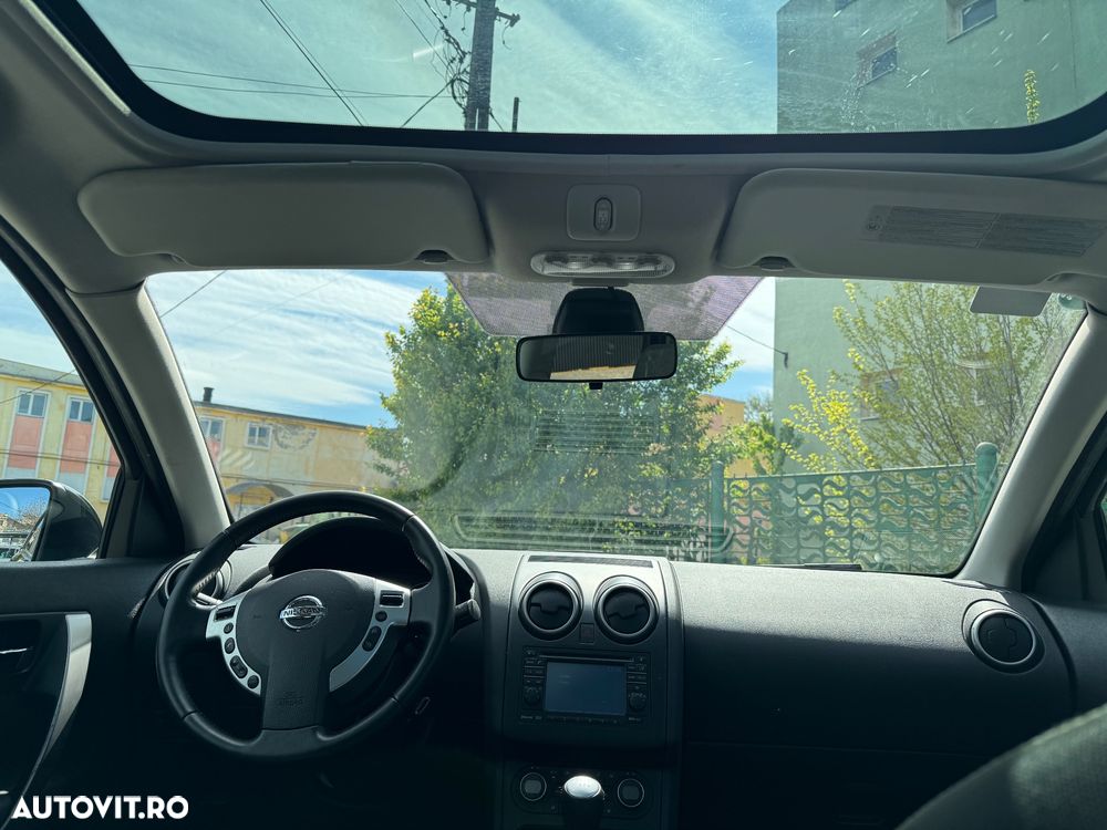 Nissan Qashqai 1.6 DCI ALL-MODE 4x4i N-Connecta - 10