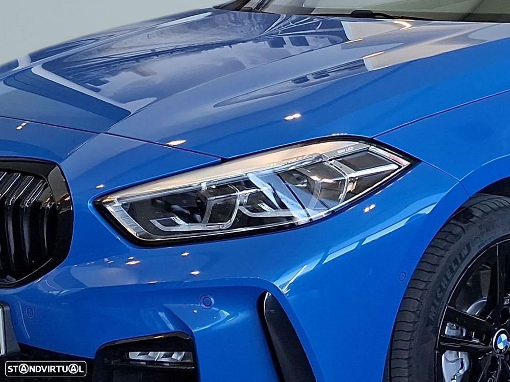 BMW 116 d Pack Desportivo M Auto - 5