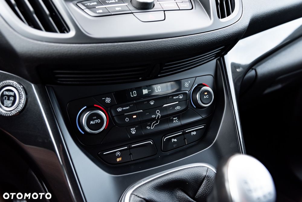 Ford Kuga 1.5 EcoBoost FWD Titanium ASS - 37