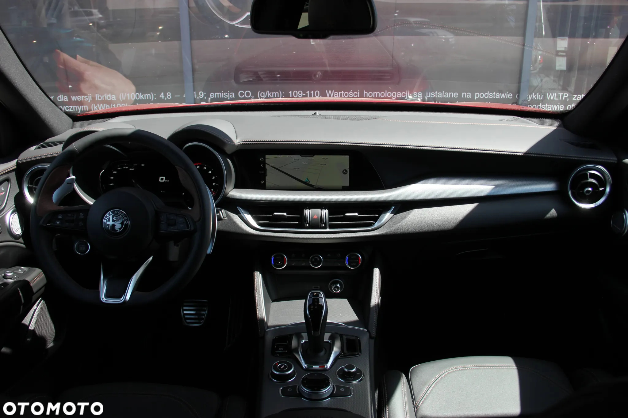 Alfa Romeo Stelvio - 24