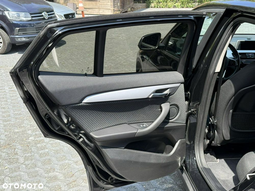 BMW X2 sDrive18i Advantage - 15