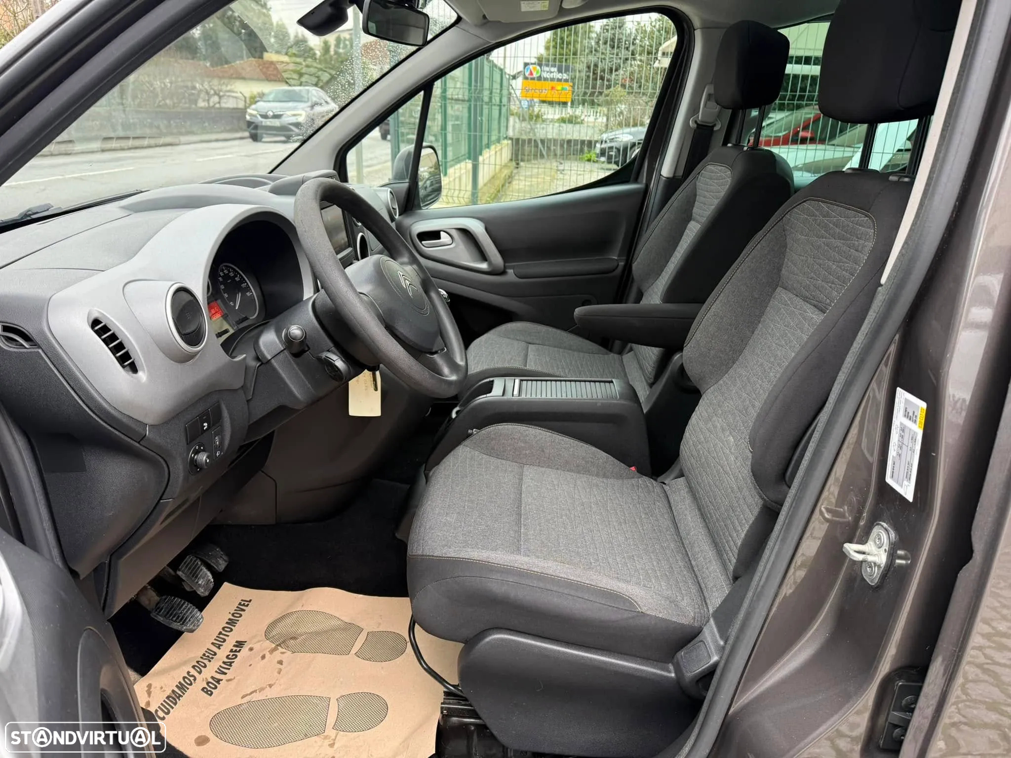 Citroën Berlingo 1.6 BlueHDi XTR - 10