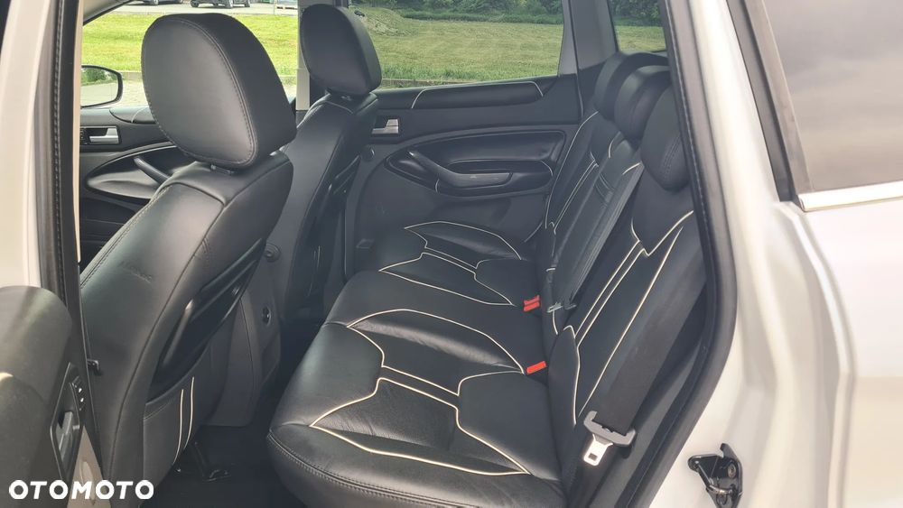 Ford Kuga 2.0 TDCi Titanium - 12