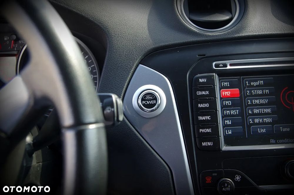 Ford Mondeo 2.0 TDCi Champions Edition - 35