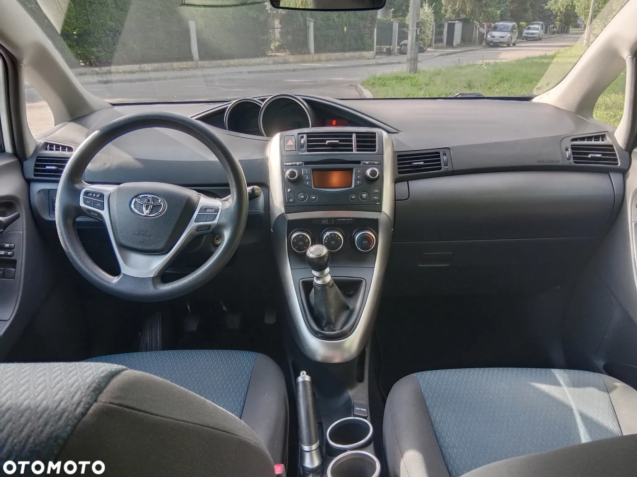 Toyota Verso 1.6 Active EU6 - 6