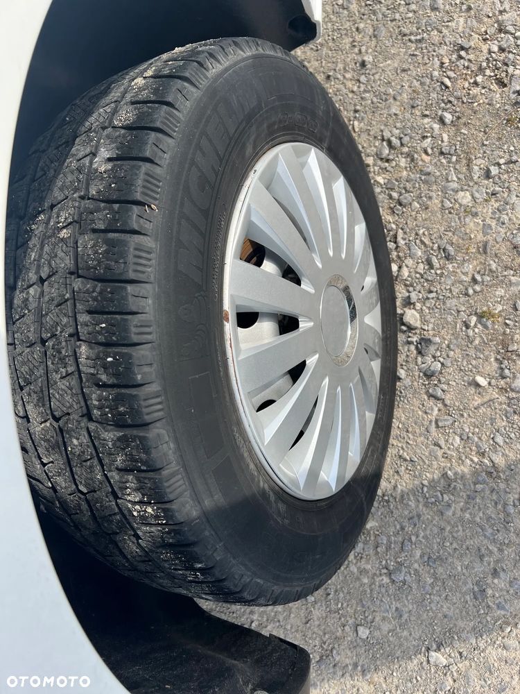 Peugeot Expert L2H1 2,0 Hdi 122 KM klima tempomat GPS - 28