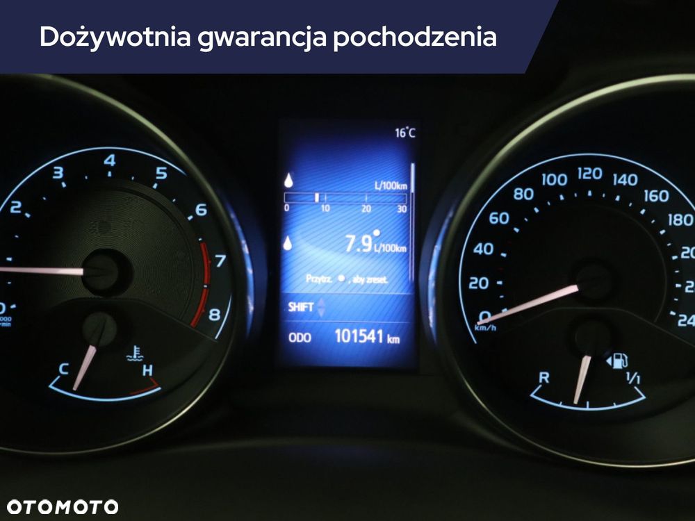 Toyota Auris - 13