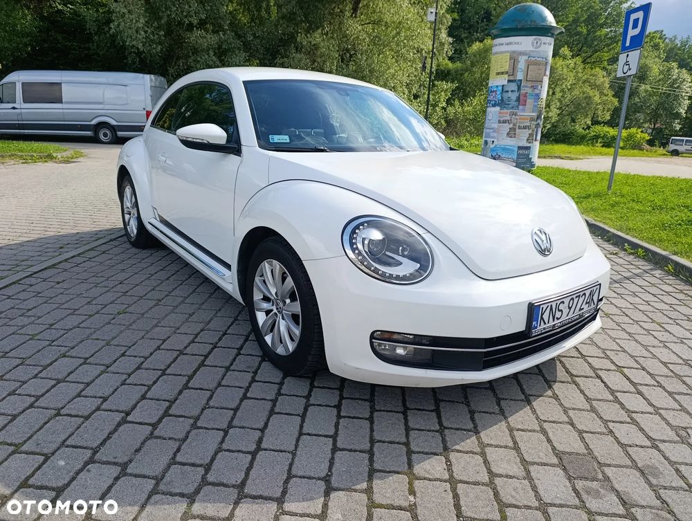 Volkswagen Beetle 1.6 TDI DPF DSG Blue Motion Technologie Exclusive Design - 5
