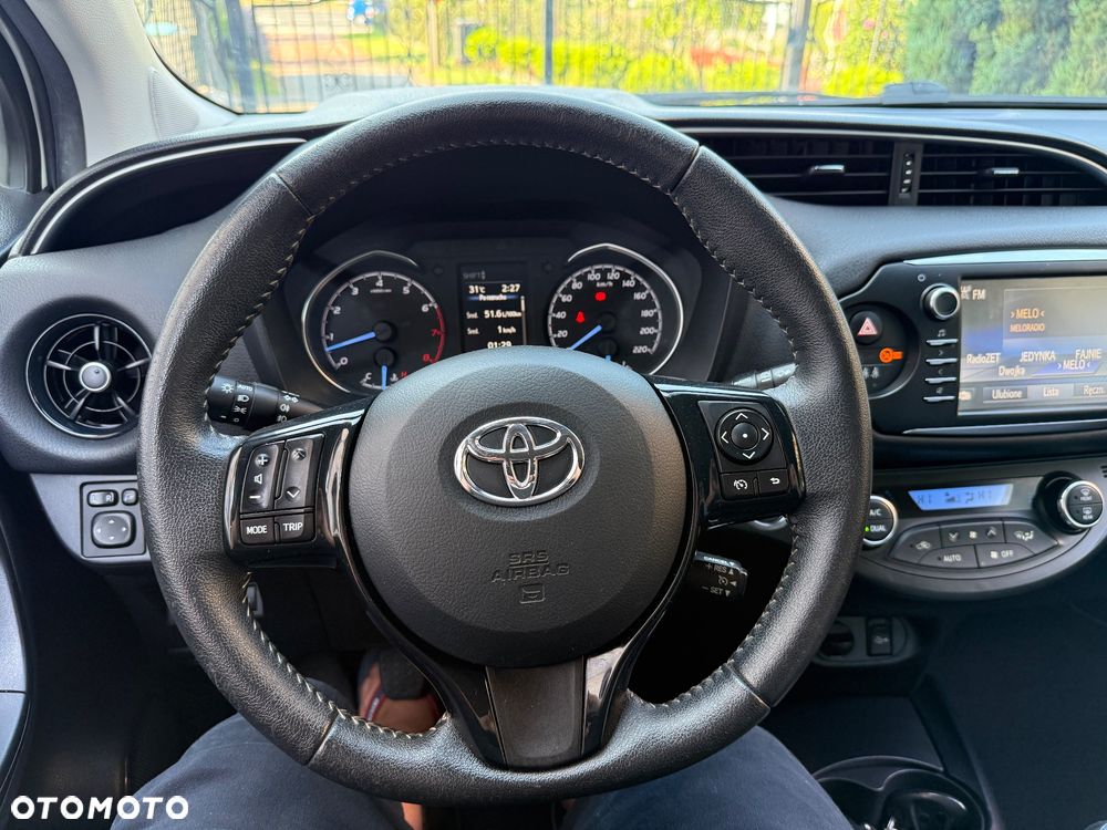 Toyota Yaris 1.5 Selection - 23