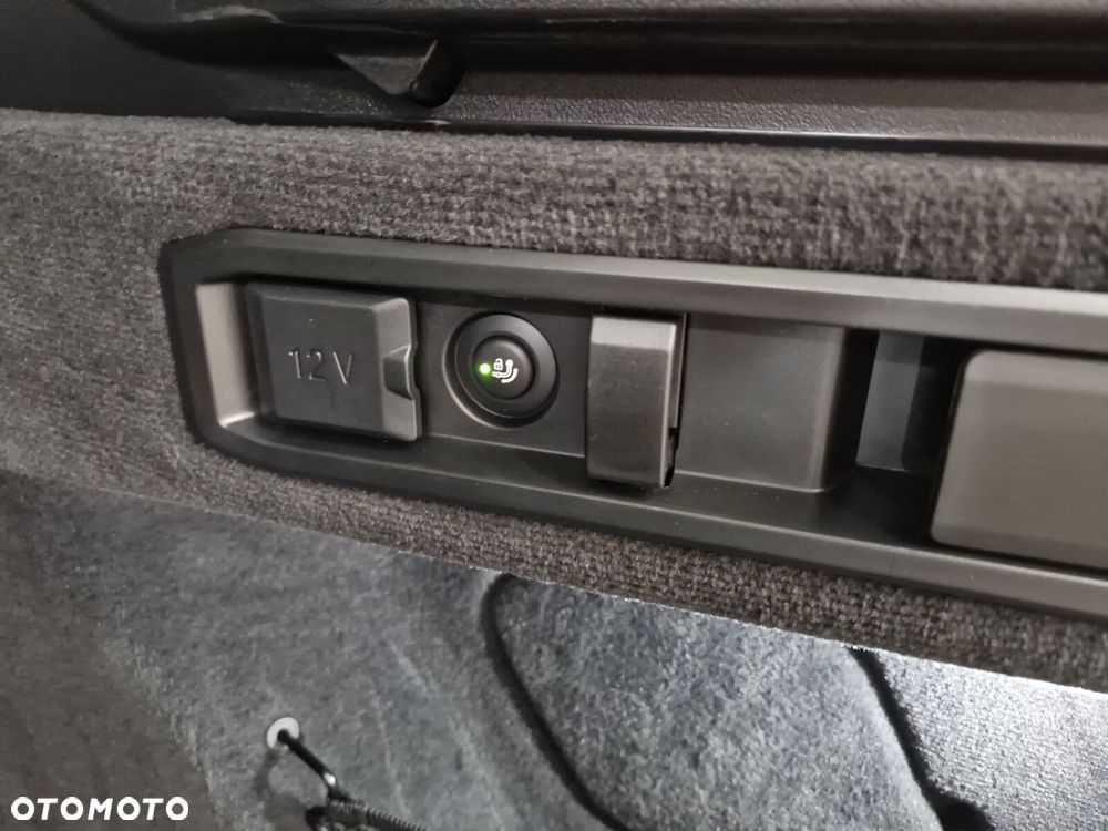 BMW Seria 5 520i mHEV M Sport - 30