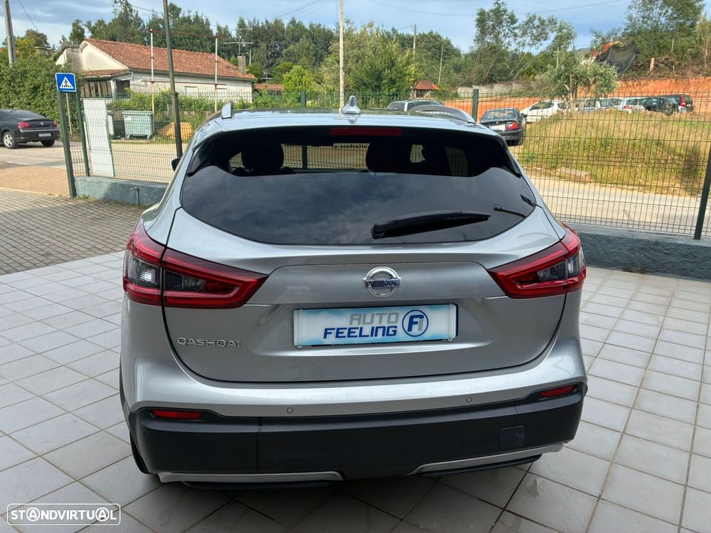 Nissan Qashqai 1.3 DIG-T N-Connecta - 8