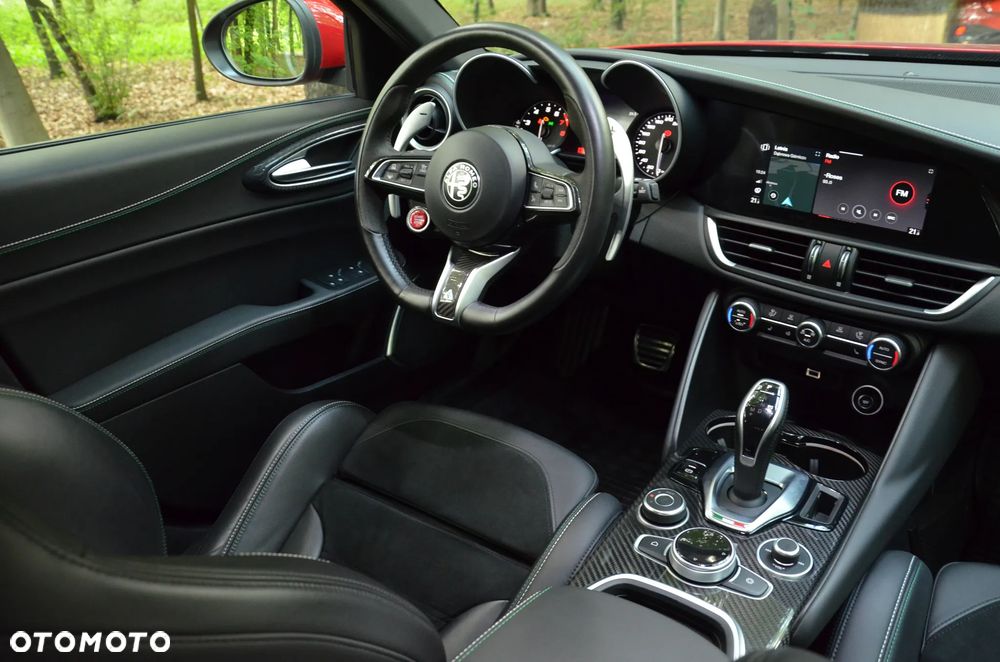 Alfa Romeo Giulia 2.9 Bi Turbo V6 Quadrifoglio - 16