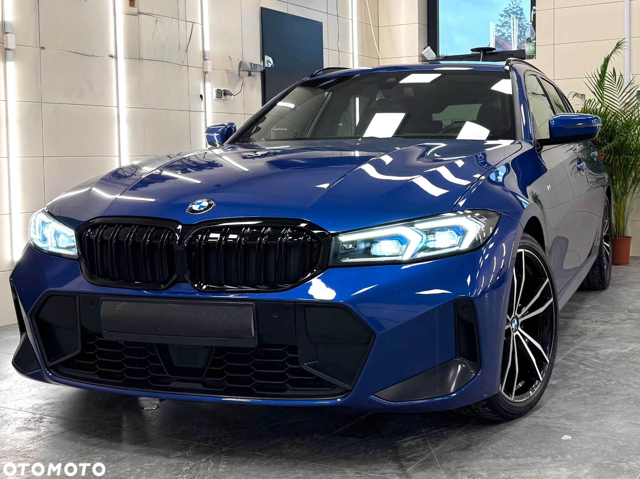 BMW Seria 3 320d xDrive M Sport sport - 3