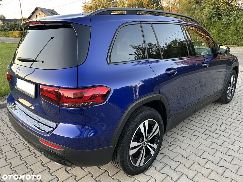 Mercedes-Benz GLB 200 Progressive 7G-DCT - 4