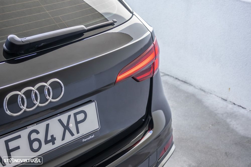 Audi RS4 Avant - 16