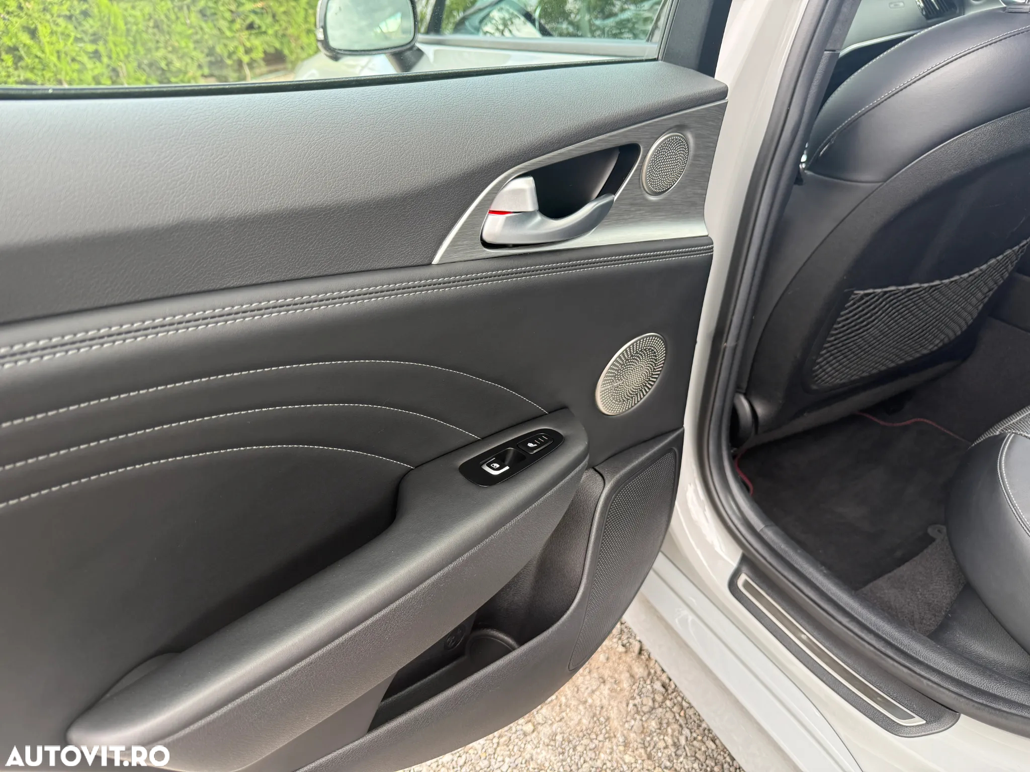 Kia Stinger 3.3 T-GDI AWD OPF GT - 35