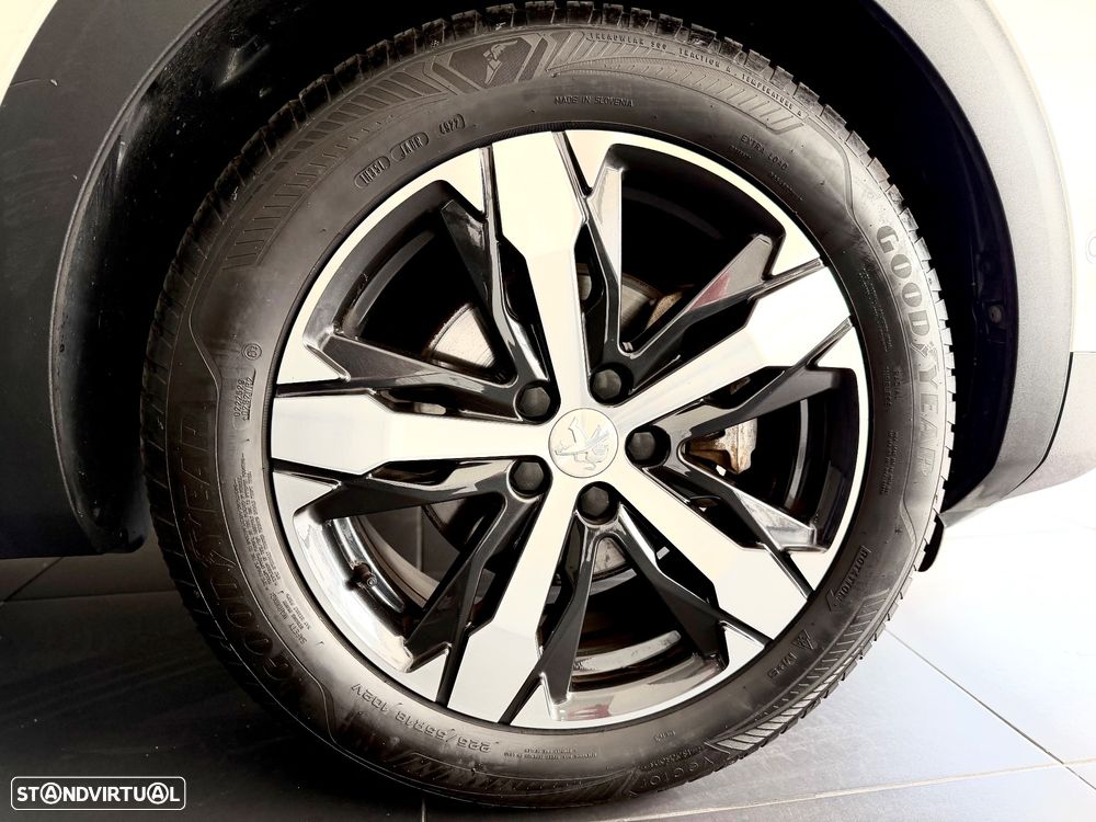 Peugeot 3008 1.2 PureTech GT EAT8 - 16