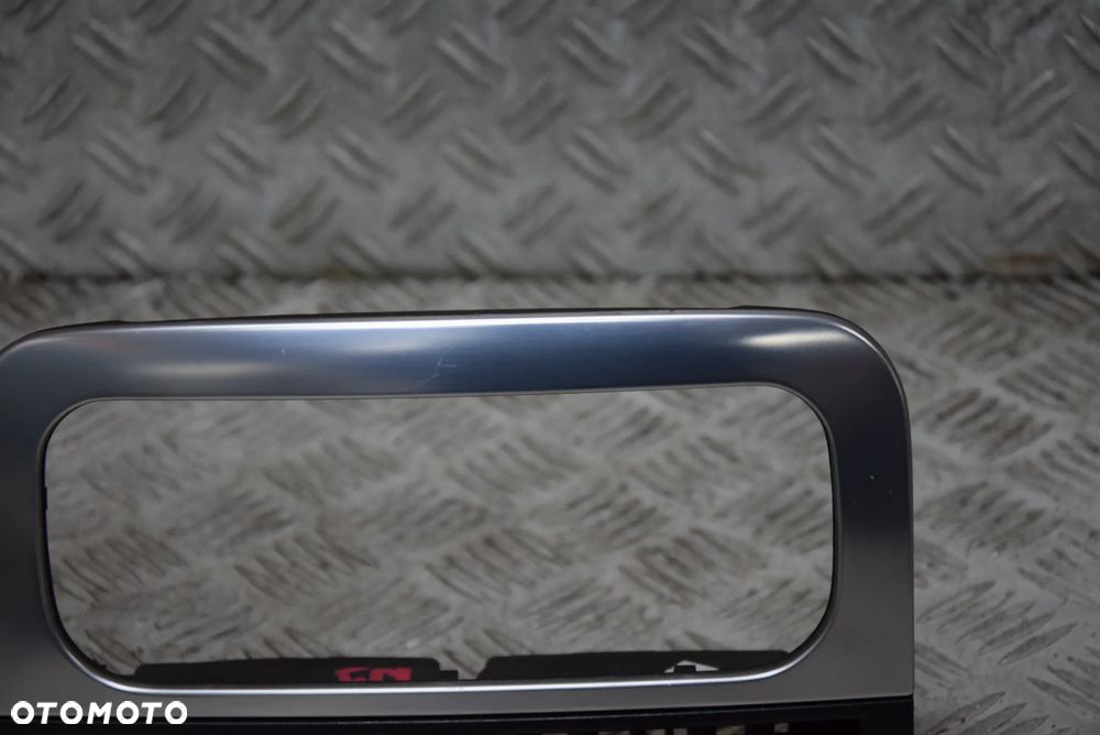 JEEP GRAND CHEROKEE WJ RAMKA RADIA KRATKA - 2