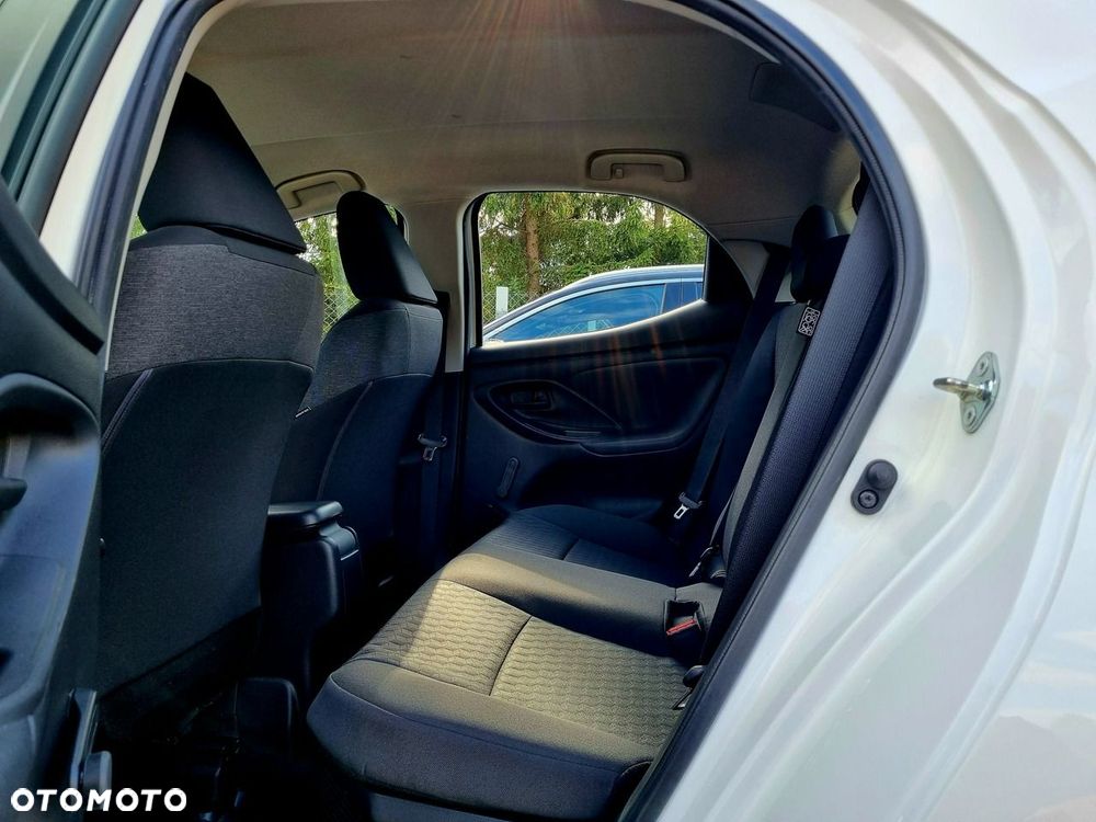 Toyota Yaris 116 1.5 VVT-i Comfort - 10