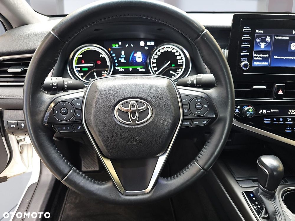 Toyota Camry 2.5 Hybrid Comfort CVT - 12