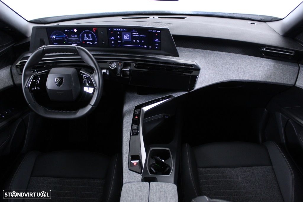 Peugeot 5008 1.2 Hybrid Allure e-DCS6 - 18